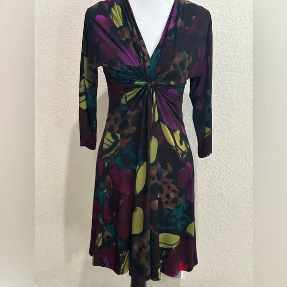 KIM ROGERS - Picture 4 of 8